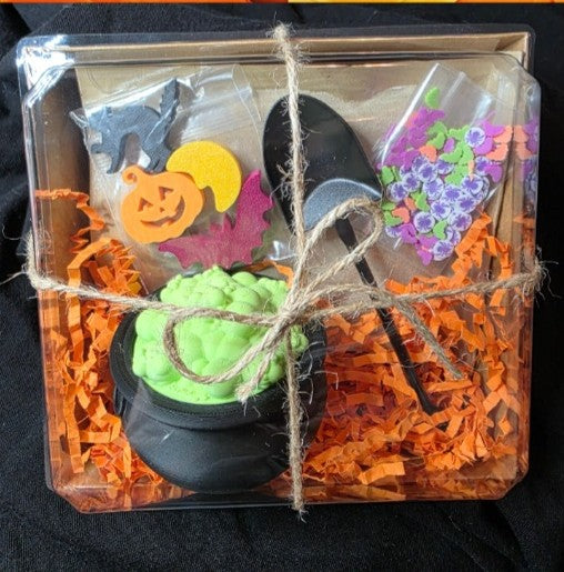 Sensory Play Tray - Magic Sand Cauldron